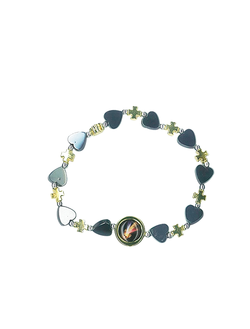 Bracciale elastico con cuori in ematite e crocette celtiche