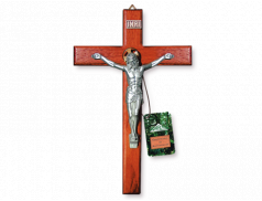 Croce in faggio sagomata con cristo in metallo 